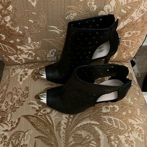 Black shoes